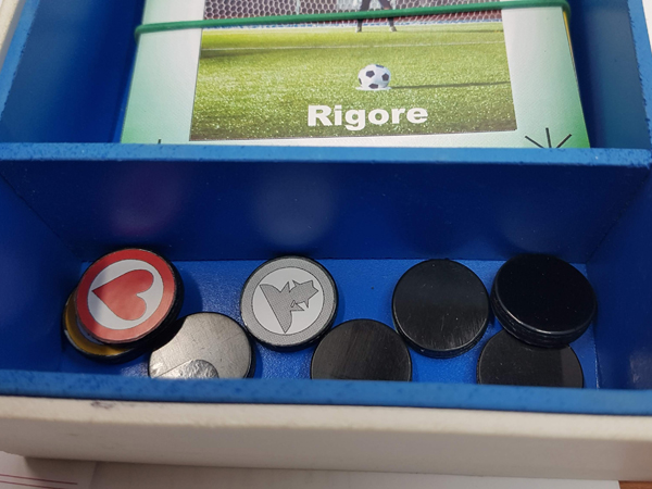 Produzione-scatole-giochi-da-societa-bologna Produzione-scatole-giochi-da-societa-bologna